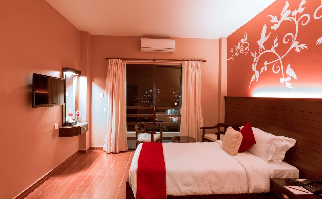 Hotel City Park Pokhara Eksteriør bilde