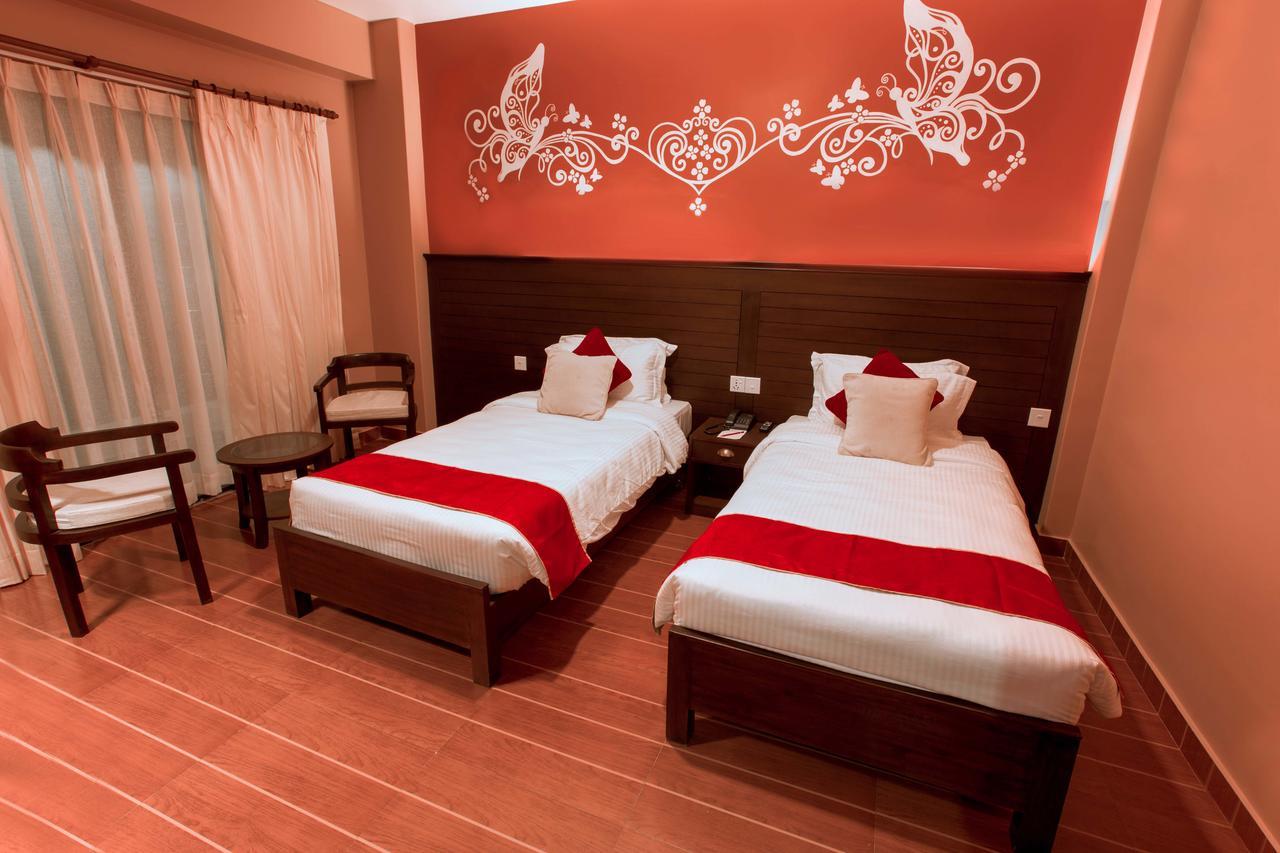 Hotel City Park Pokhara Eksteriør bilde