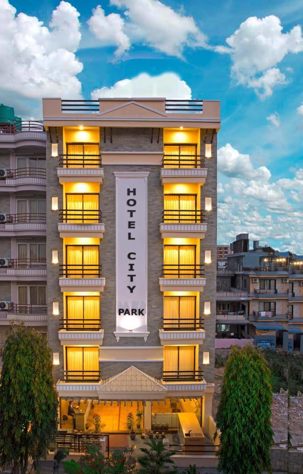 Hotel City Park Pokhara Eksteriør bilde